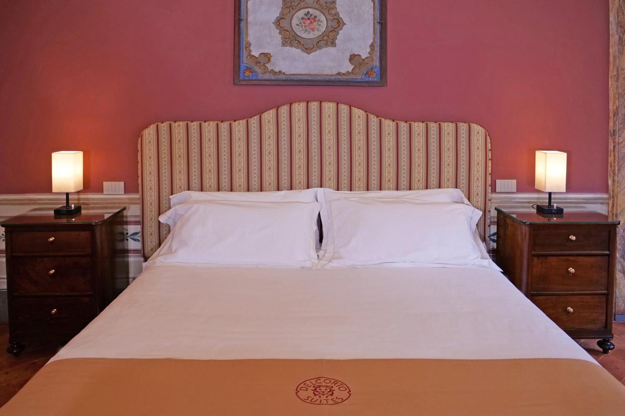 Delcorto Suites Montepulciano Stazione Eksteriør billede