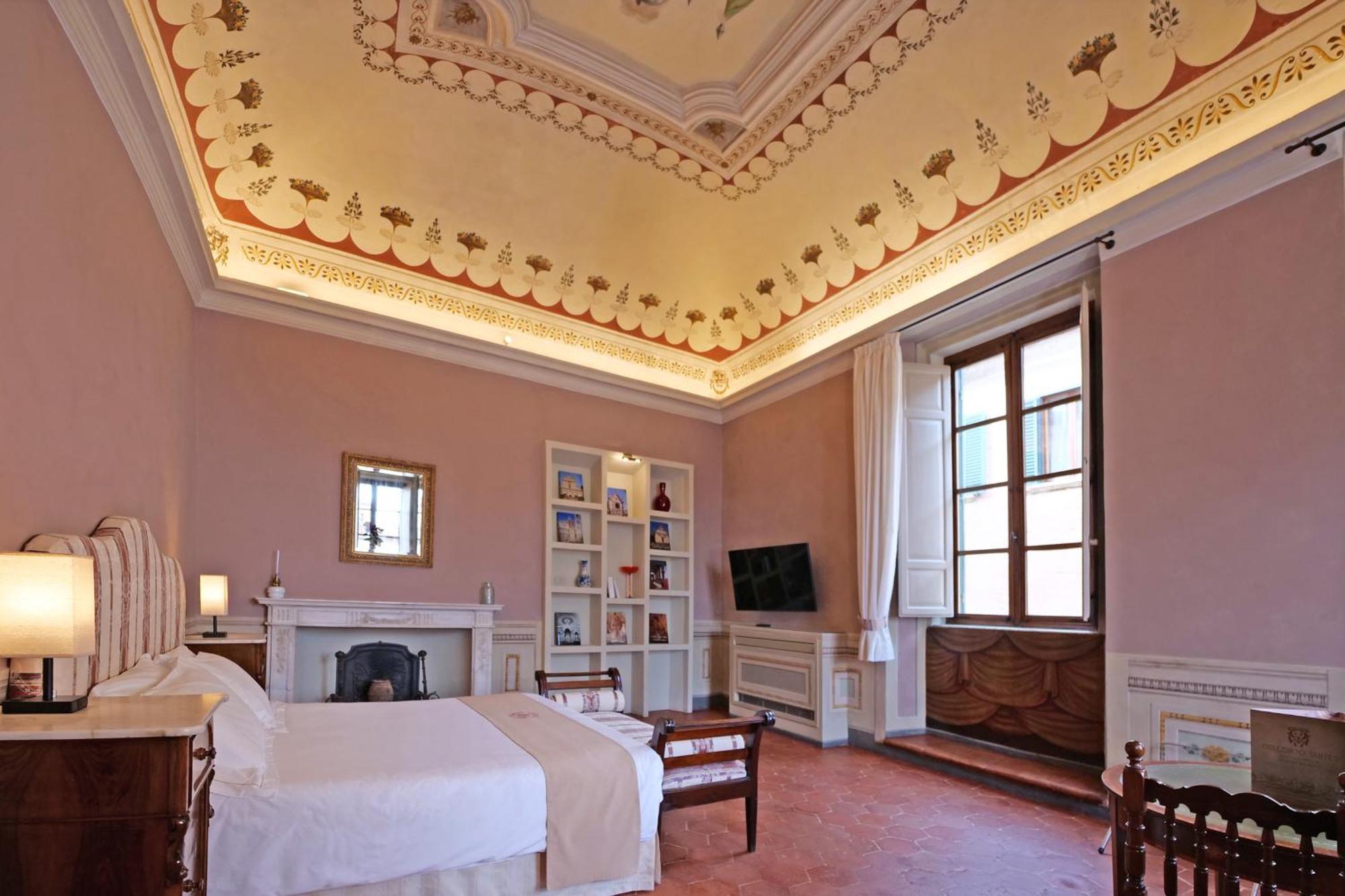 Delcorto Suites Montepulciano Stazione Eksteriør billede